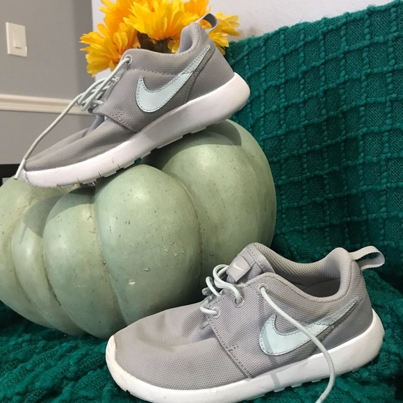 Nike Other - Nike sneakers